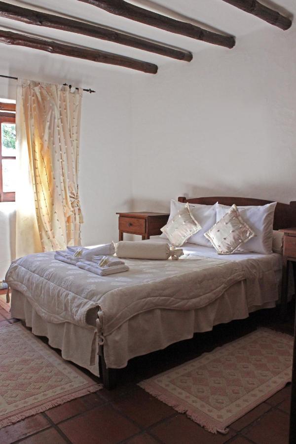 Monte Pinheiro Villa Rabacos
